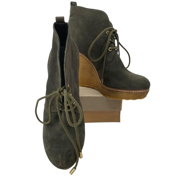 TORY BURCH Vicki Olive Suede Gum Sole Wedge Platform Ankle Booties - Sz 9 - Picture 7 of 15
